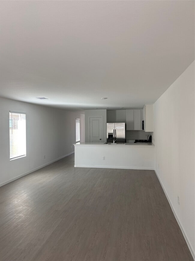 Building Photo - 5646 Goosander Land Dr