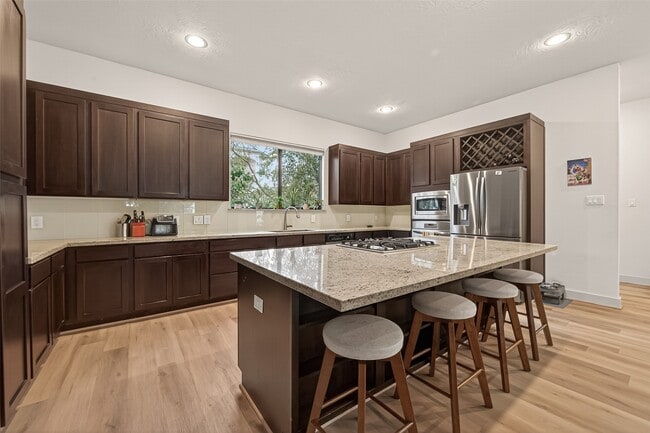 Building Photo - 1620 McDonald St