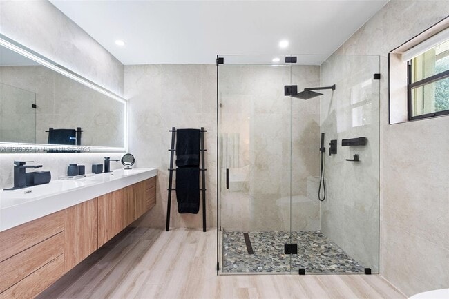 Building Photo - 12511 SW 13th St