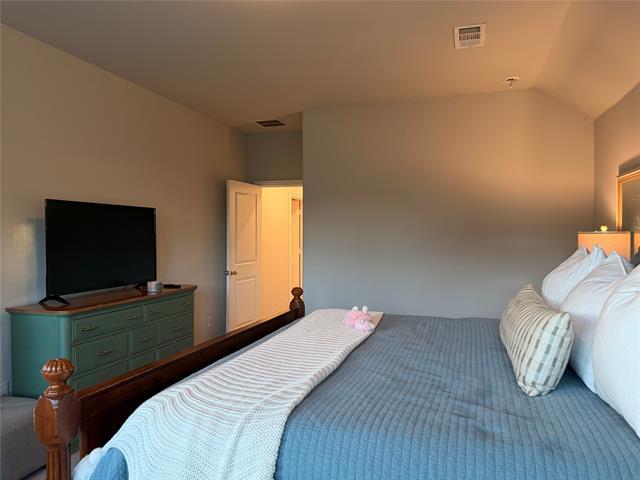 Building Photo - 15904 Holly Crk