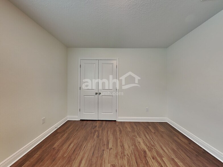 Building Photo - 20554 Calla Lily Dr