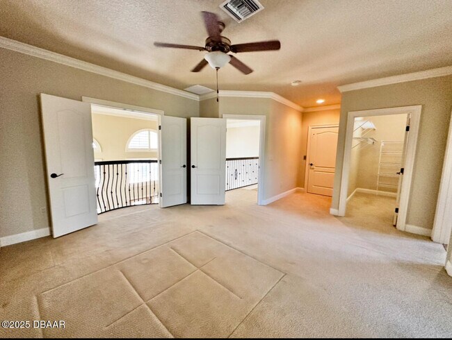 Building Photo - 5090 Riverside Dr