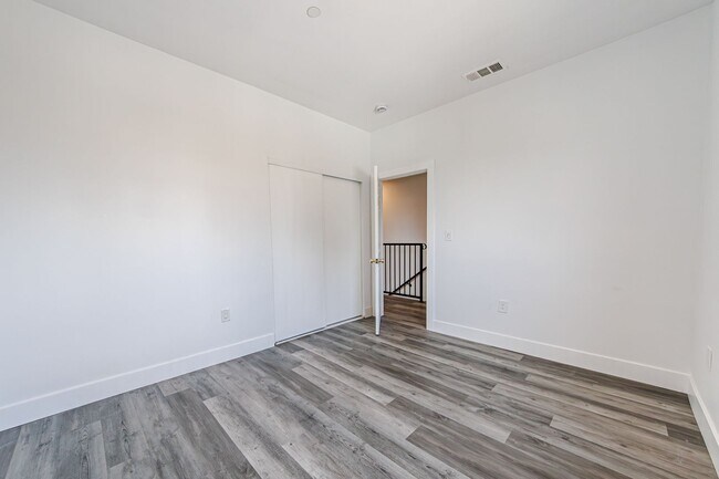 Building Photo - Spacious 4-Bedroom, 3-Bath Home – Modern Upgrades & Parking Included