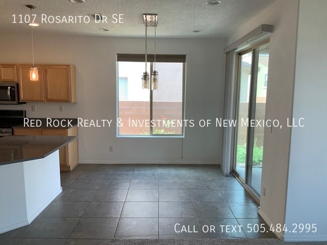 Building Photo - 1107 Rosarito Dr SE