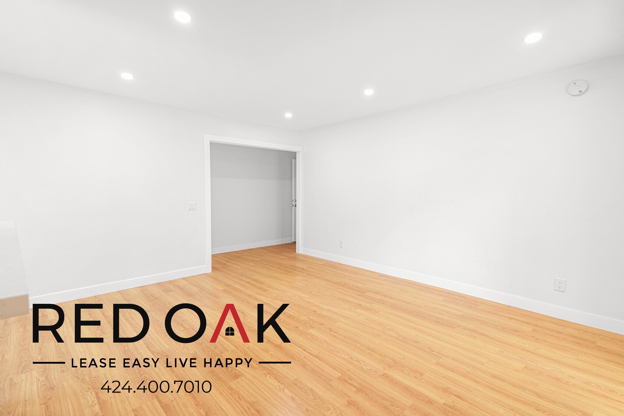 Building Photo - 211 S Ave 57