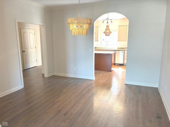 Building Photo - 70 Guilford Trail Dr