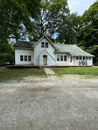 Building Photo - 2200 IN-26