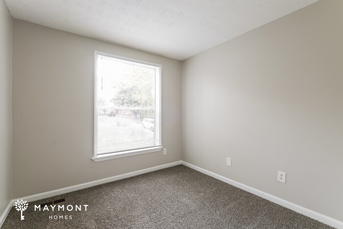 Building Photo - 3207 Sunderland Dr SW