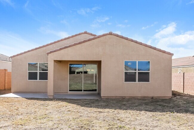 Building Photo - 654 Glen Canyon Dr