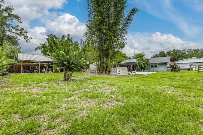 Building Photo - 5680 Durrance Rd