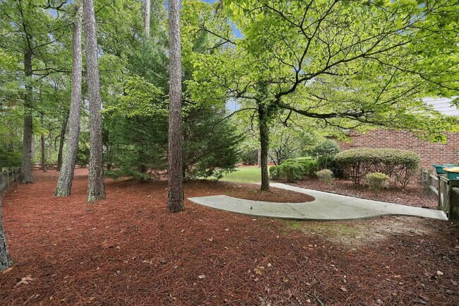 Building Photo - 51 McMichael Dr