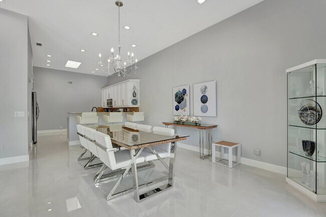 Building Photo - 23443 Mirabella Cir