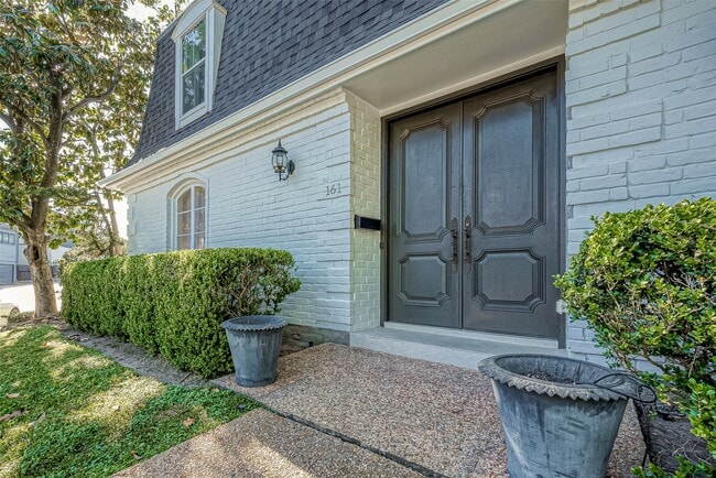 Building Photo - 161 Sage Rd