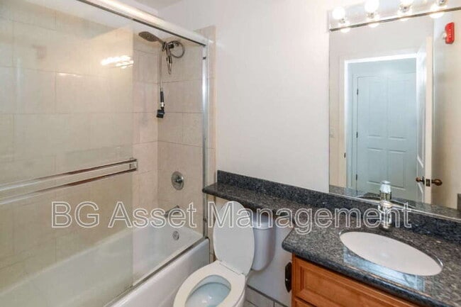 Building Photo - 1459 MacArthur Blvd