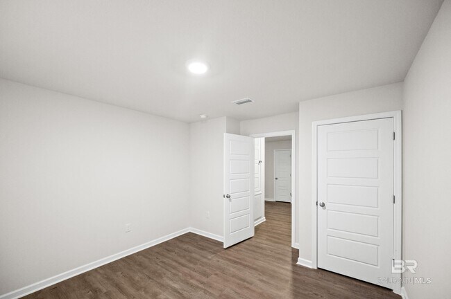 Building Photo - 32206 Terranova Lp