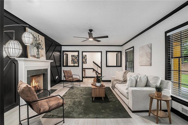 Building Photo - 788 Sherwood Rd N W