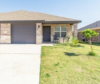 Building Photo - 527 Lost Trl