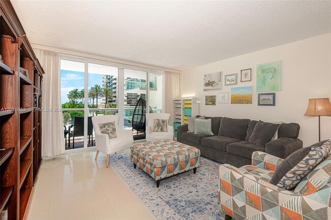 Building Photo - 5750 Collins Ave