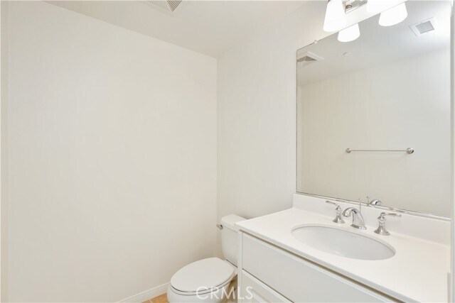 Building Photo - 138 Coralwood