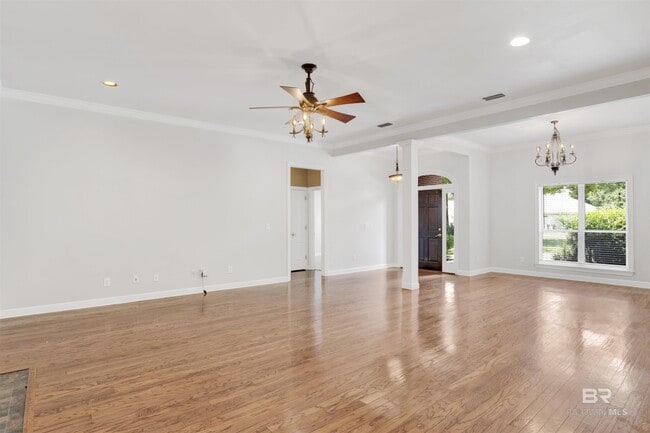 Building Photo - 9476 Marchand Ave