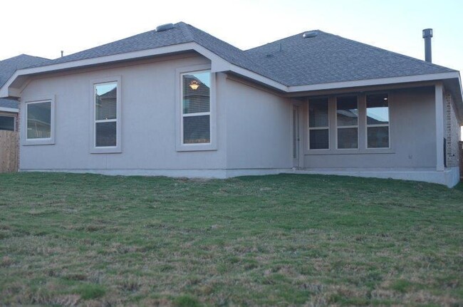 Building Photo - 108 Star Jasmine Cove