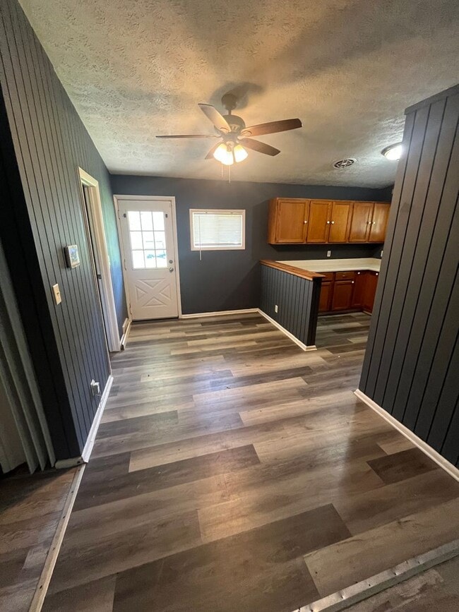 Building Photo - Section 8 Welcomed! Beautifully Renovated ...