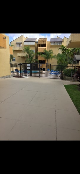 Building Photo - 10500 SW 108th St