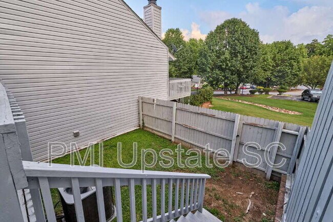 Building Photo - 98 Topsail Ct