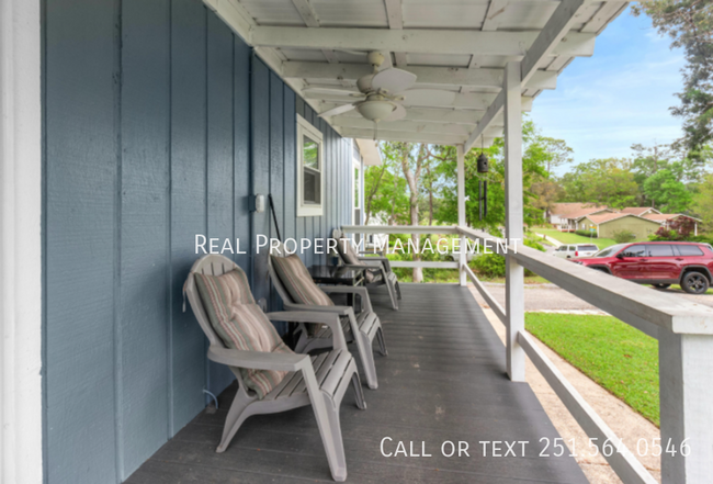 Building Photo - 7044 Carrabelle Key