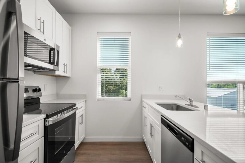 Building Photo - 19010 E Alki Ave