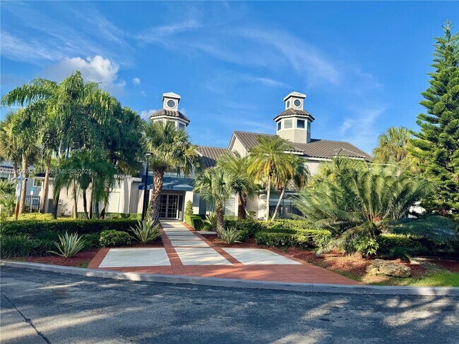 Building Photo - 15067 SW 103rd Terrace