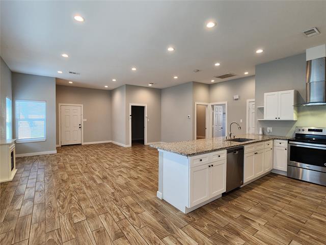 Building Photo - 809 Maples Ave