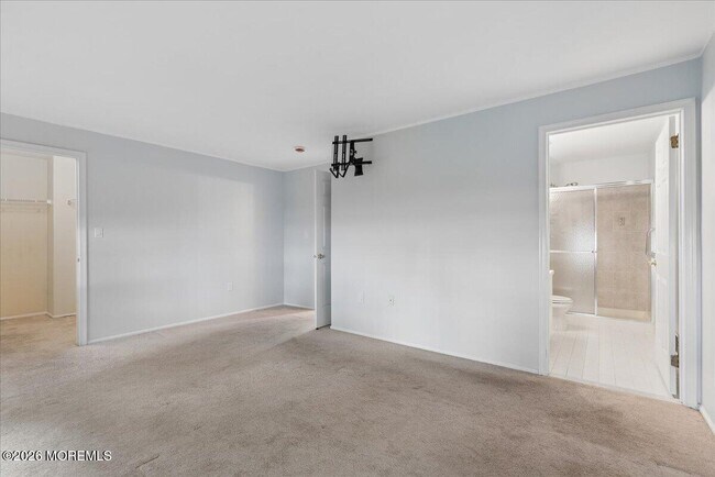 Building Photo - 83 Pagoda Ln