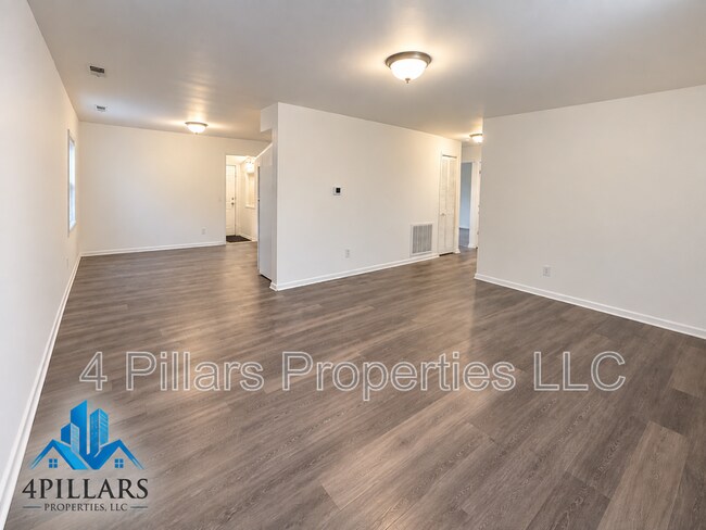Building Photo - 7743 Delmar Ave