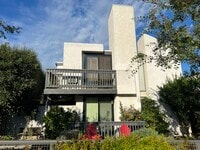 Building Photo - 1227 24th St