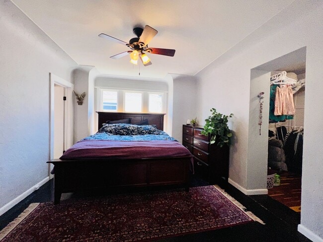 Building Photo - $0 DEPOSIT OPTION, CHARMING 3 BED 2 BATH TRADITIONAL BRICK HOME!! HUGE YARD, DETACHED GARAGE, COM...