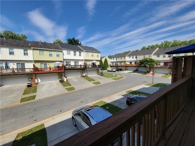 Building Photo - 605 Market Pl Ln