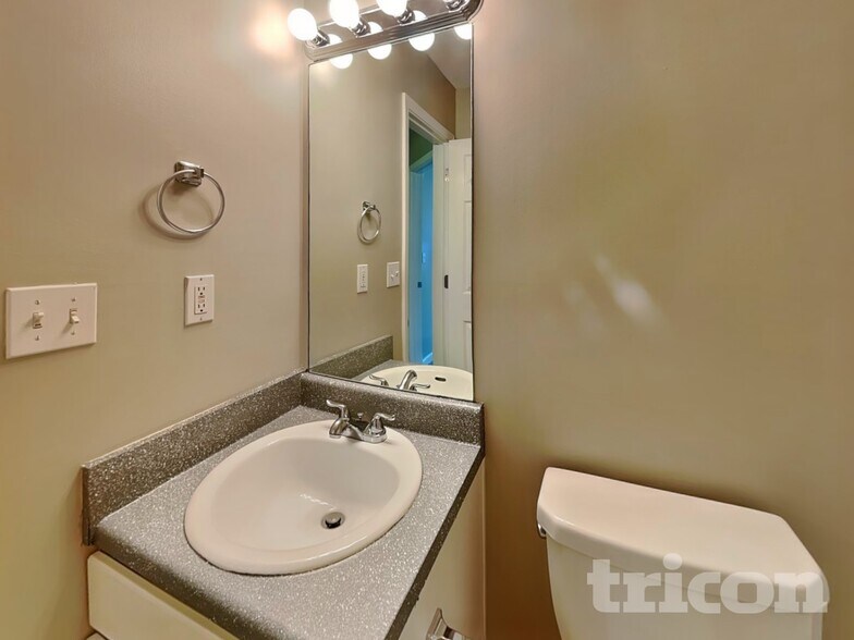 Building Photo - 750 Mill Station Dr