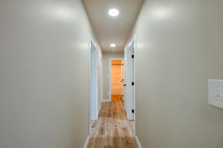 Building Photo - 3210 Stringfield Rd NW