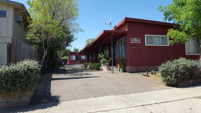 Building Photo - 1340 Orange Ave