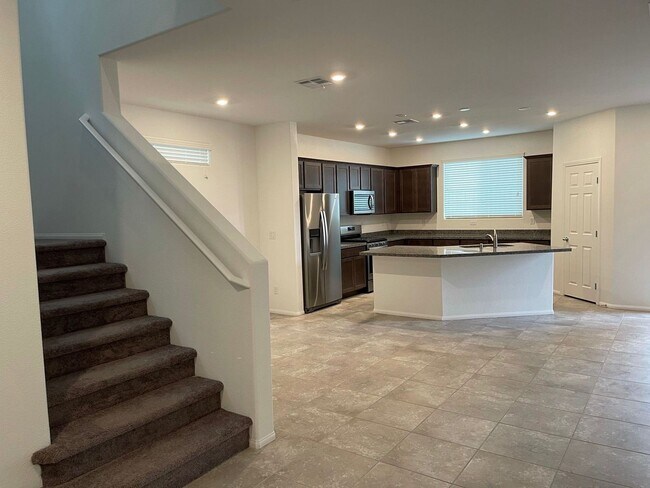 Building Photo - BRAND NEW HOME - Skye Canyon