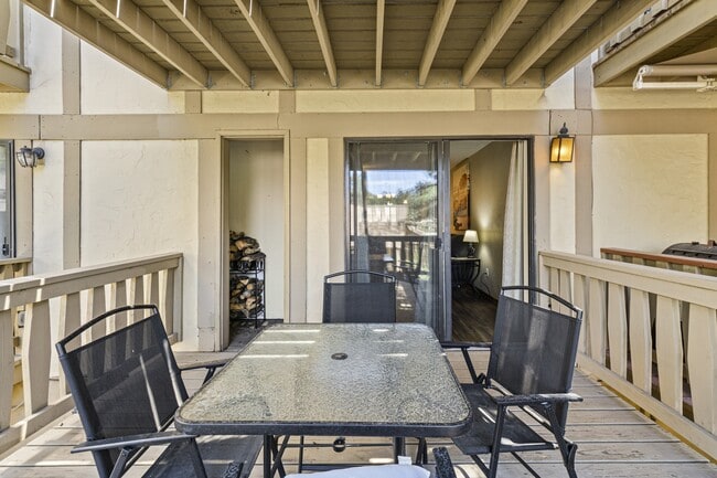 Building Photo - 214 Metz Dr