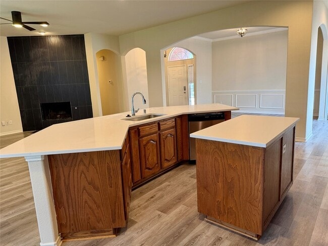 Building Photo - 8301 Blacktail Trail