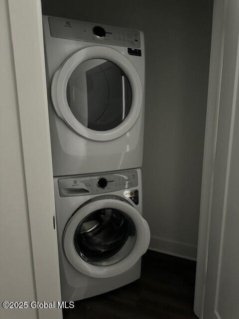 Building Photo - 580 Columbia Turnpike