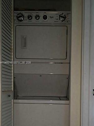 Building Photo - 2950 NE 188th St