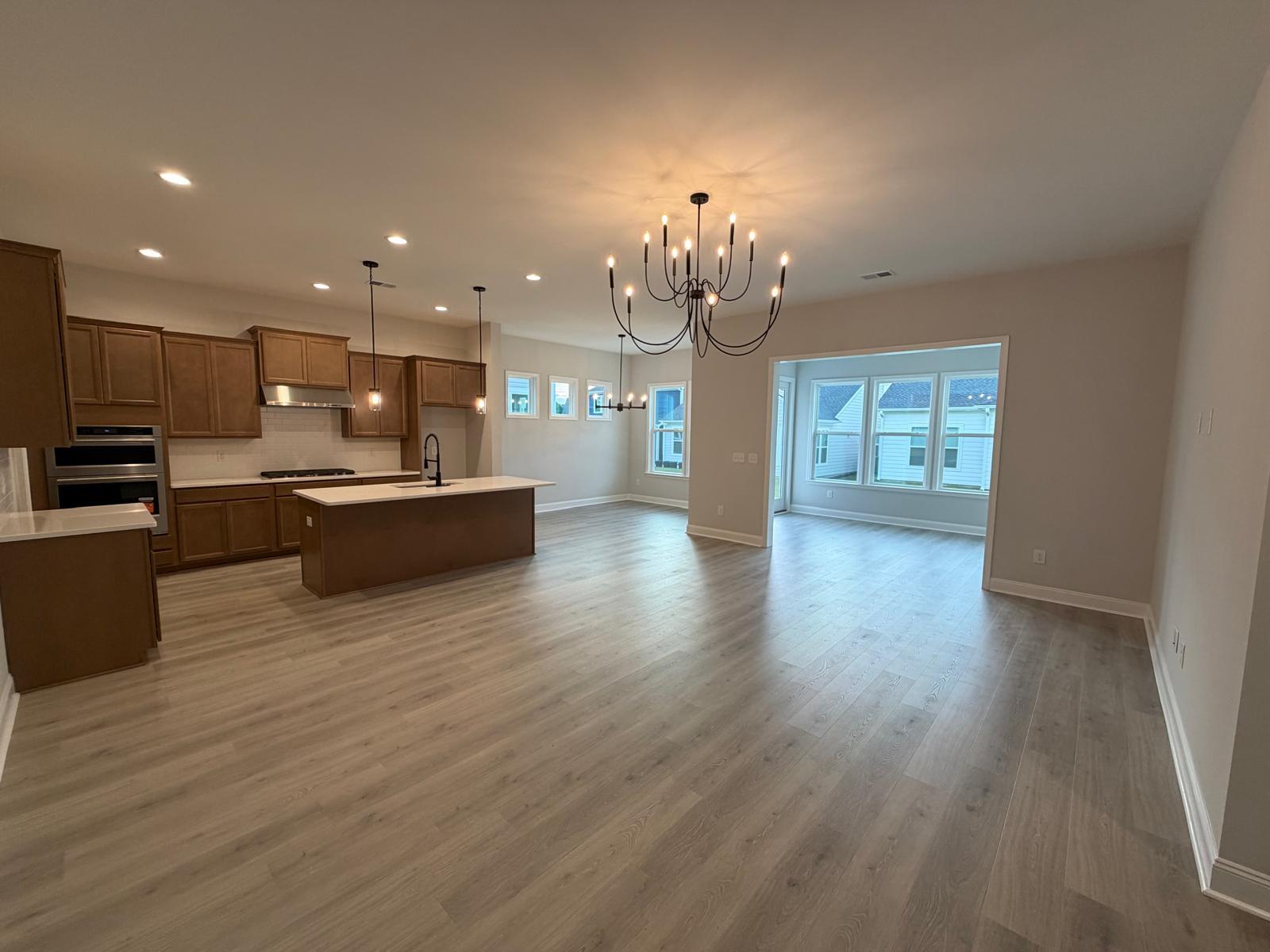 Building Photo - 105 Winding Stream Cir