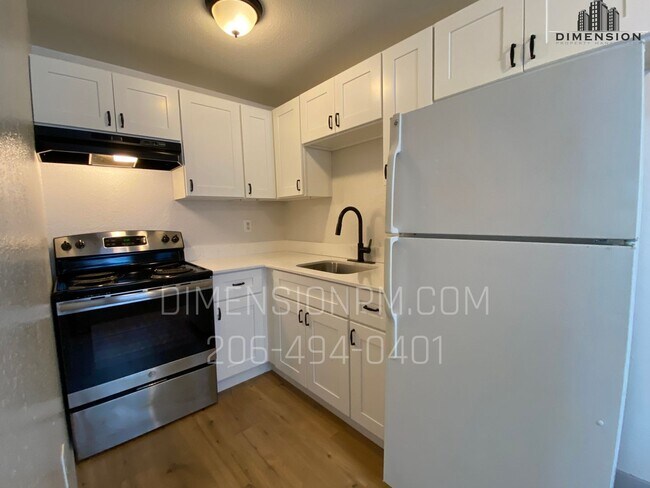 Building Photo - Convenient 1 bed 1 bath Units!