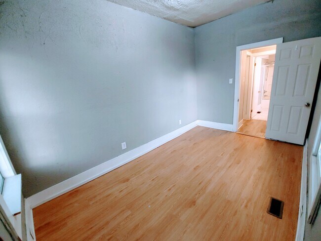 Building Photo - 232 Cansler Ave