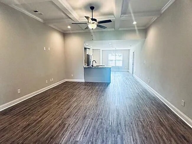 Building Photo - 604 Broderick Cir