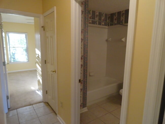 Building Photo - 4524 Crystal Brook Way